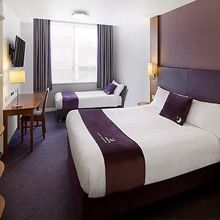 Premier Inn Premier Inn Tonbridge North Exterior photo